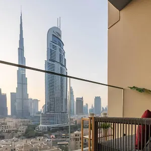 https://ultimate-stay-amazing-burj-khalifa-views-5-min-walk.sharjah-hotels.com